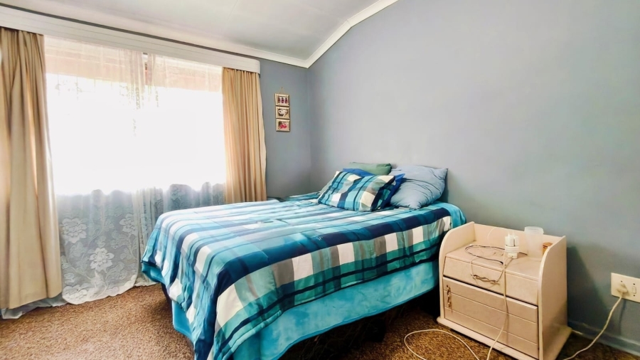 3 Bedroom Property for Sale in Potchefstroom North West
